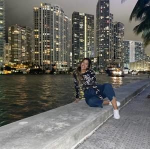 Meet your Posher, Maria